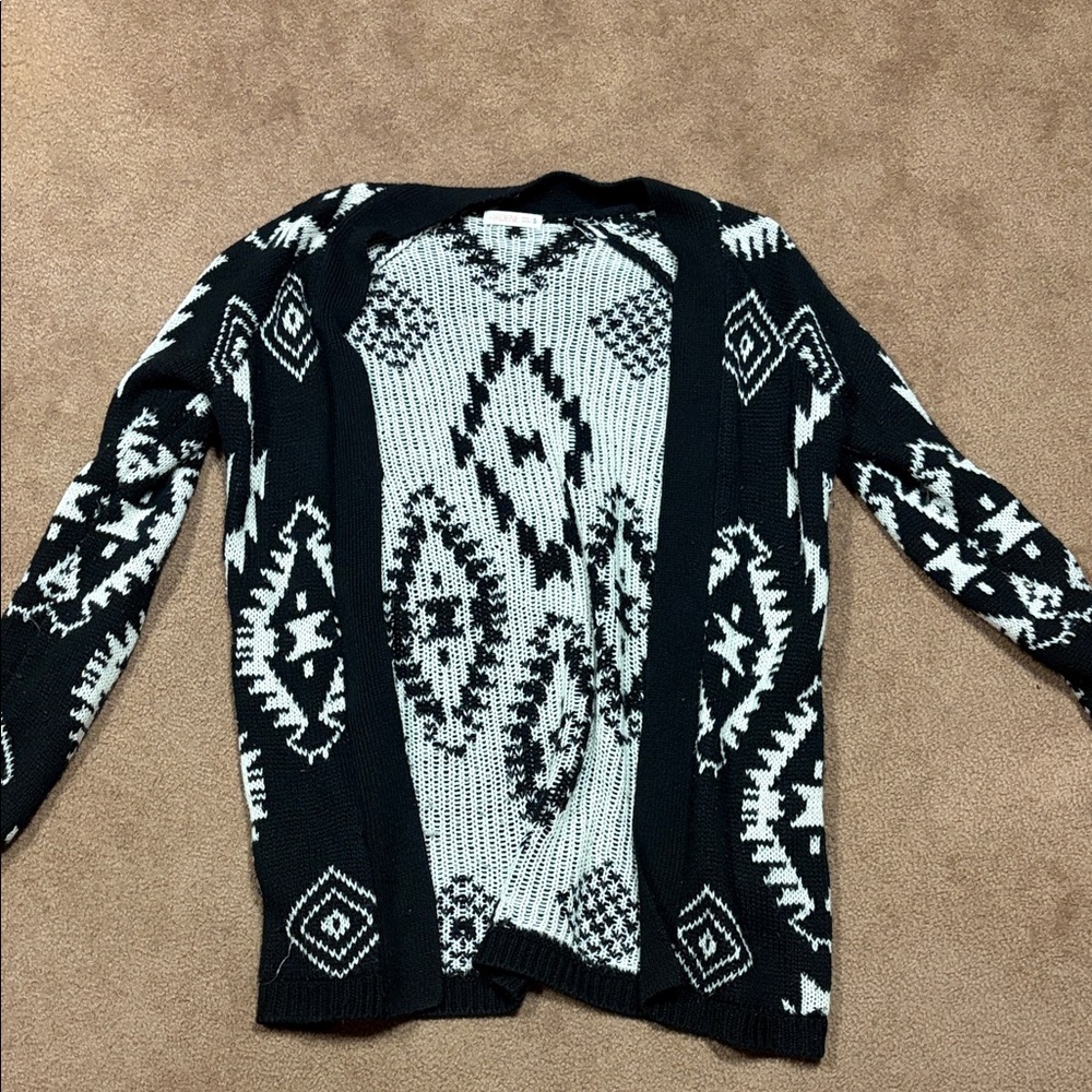 Ardene Black and White Geometric Cardigan